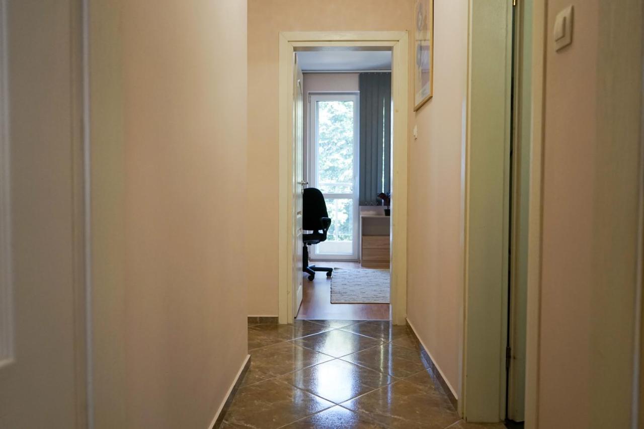 Comfortable 2Br Urban Getaway In City Center Plovdiv Extérieur photo