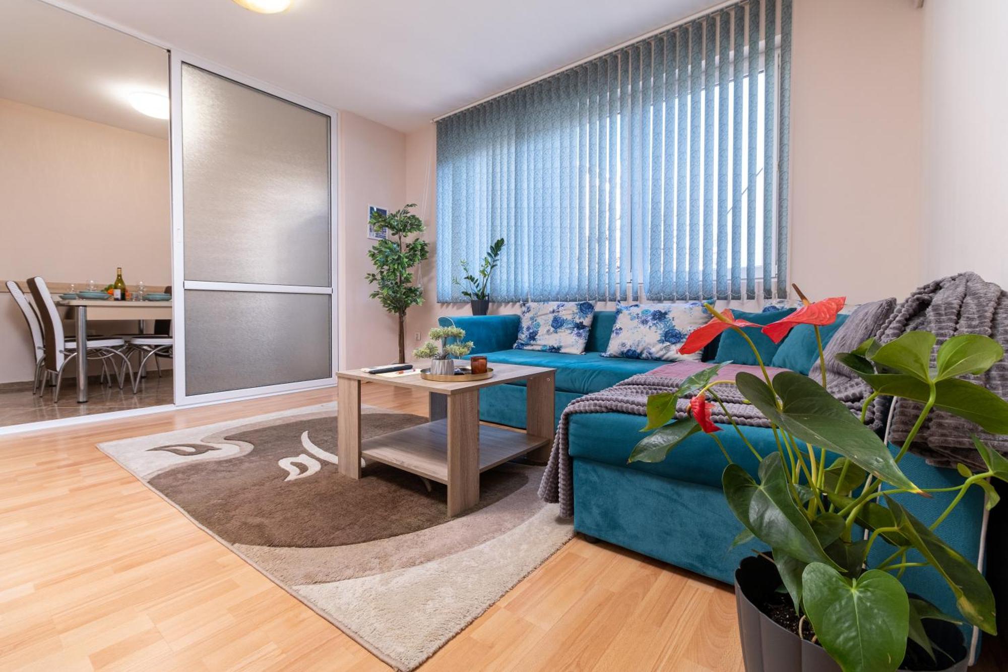 Comfortable 2Br Urban Getaway In City Center Plovdiv Extérieur photo