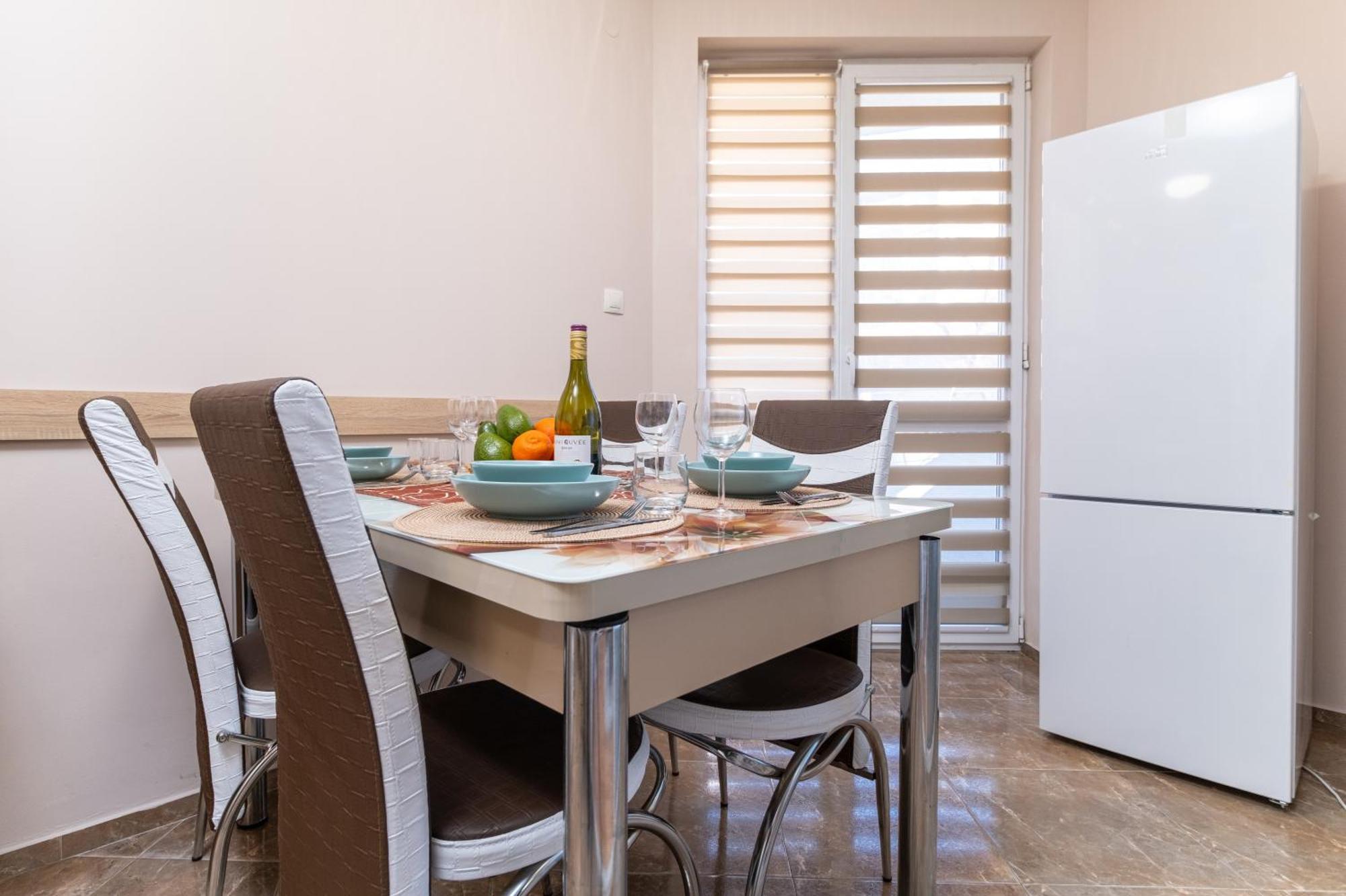 Comfortable 2Br Urban Getaway In City Center Plovdiv Extérieur photo