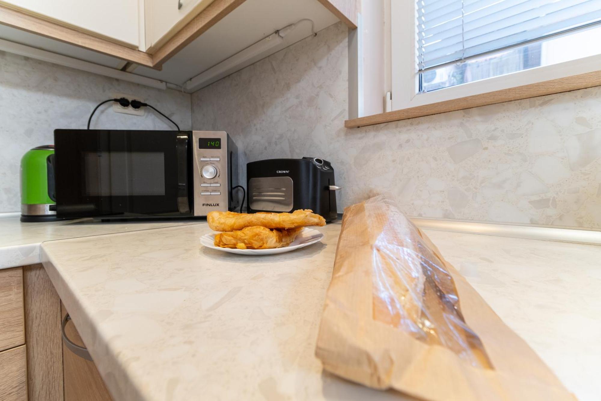 Comfortable 2Br Urban Getaway In City Center Plovdiv Extérieur photo